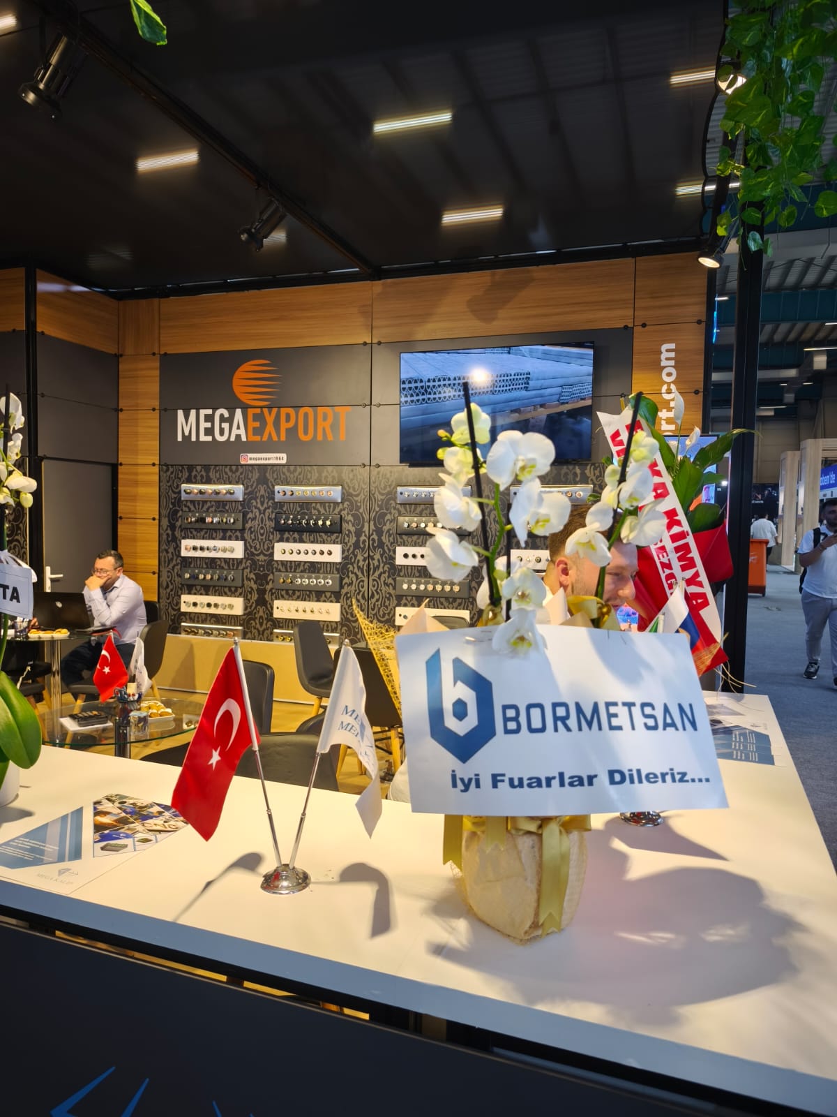 <br />
<b>Notice</b>:  Undefined variable: hizmetcek in <b>/home/akgoznak/megaeksport.com/blog-detay.php</b> on line <b>65</b><br />
